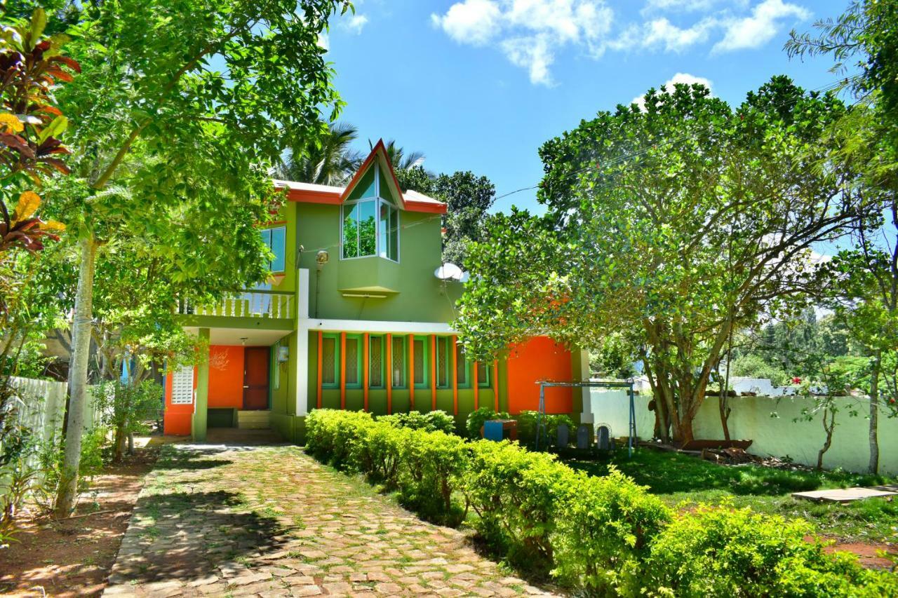 Kozee Kaves Hotel Yelagiri Exterior photo